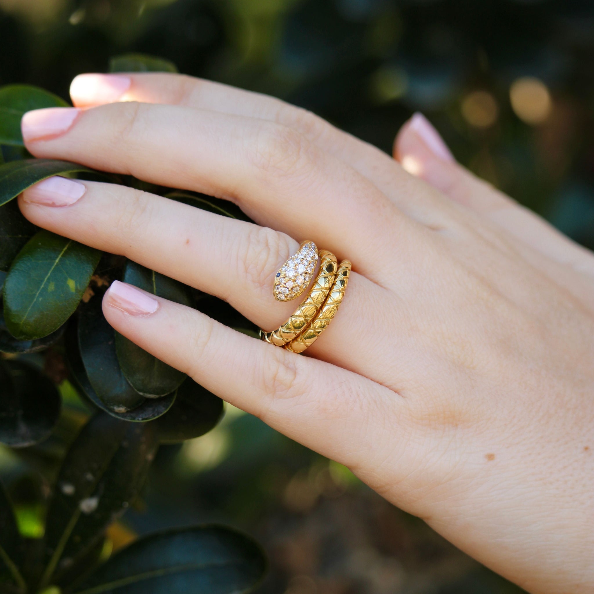 Temple St. Clair Diamond Pavé Serpent Ring