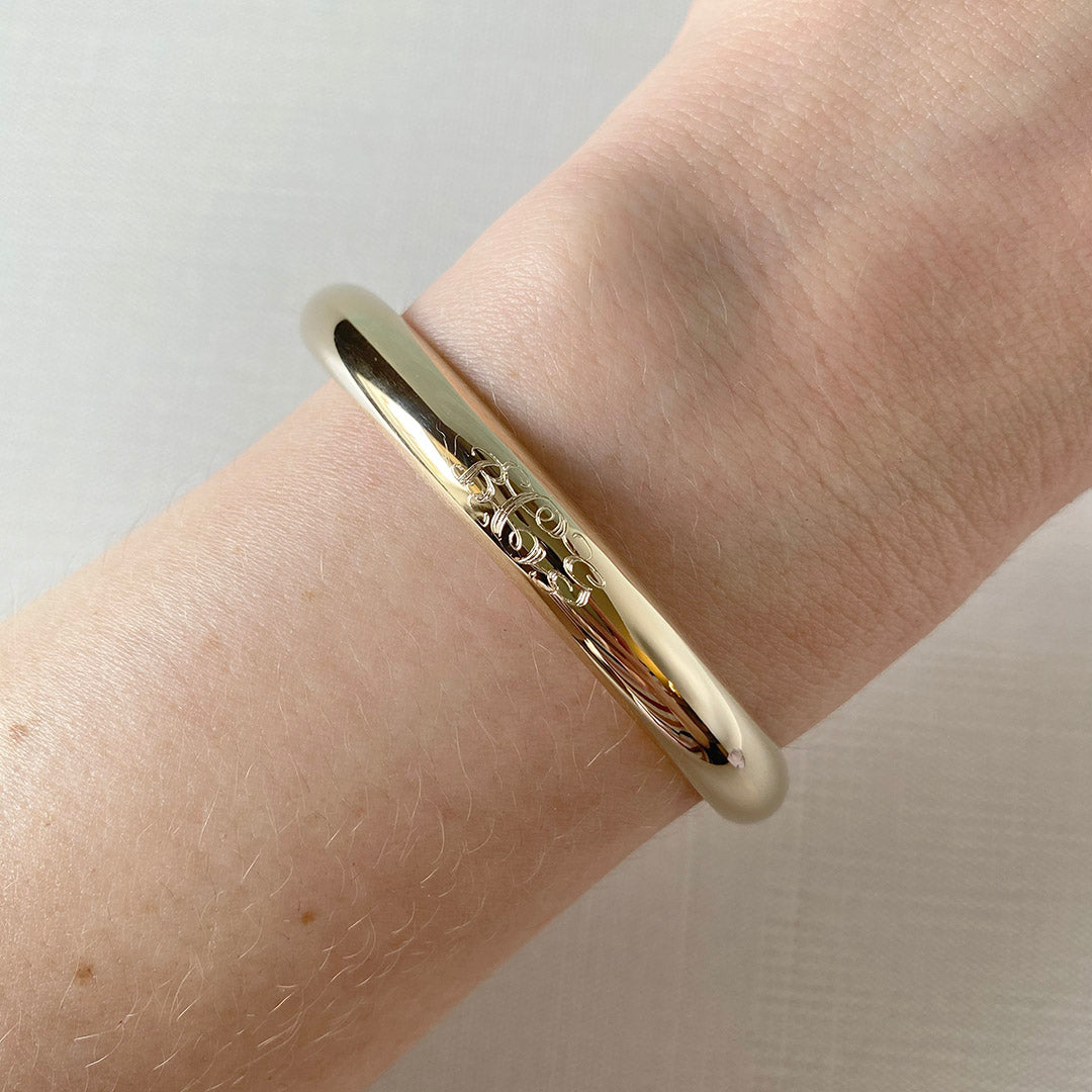 Adult 14K Gold Filled Plain 8mm Bangle with machine engraved interlocking script monogram